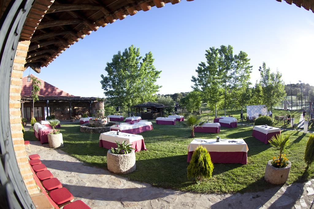 Готель Complejo Rural El Prado Logrosan Екстер'єр фото
